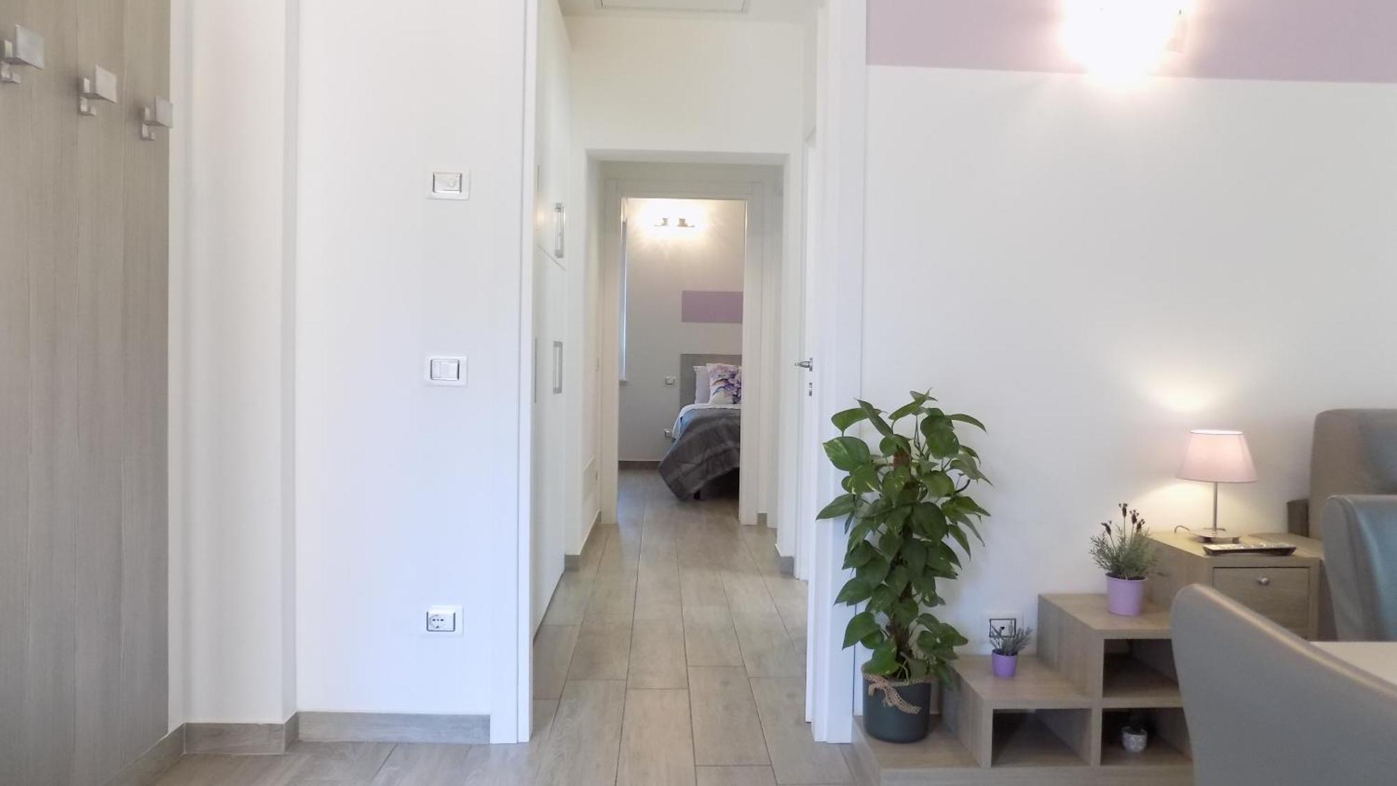 Millyholidays - Apartment Lilla - Center - Nearby Beach - Private Garden - Spa Pool Bardolino Exterior photo